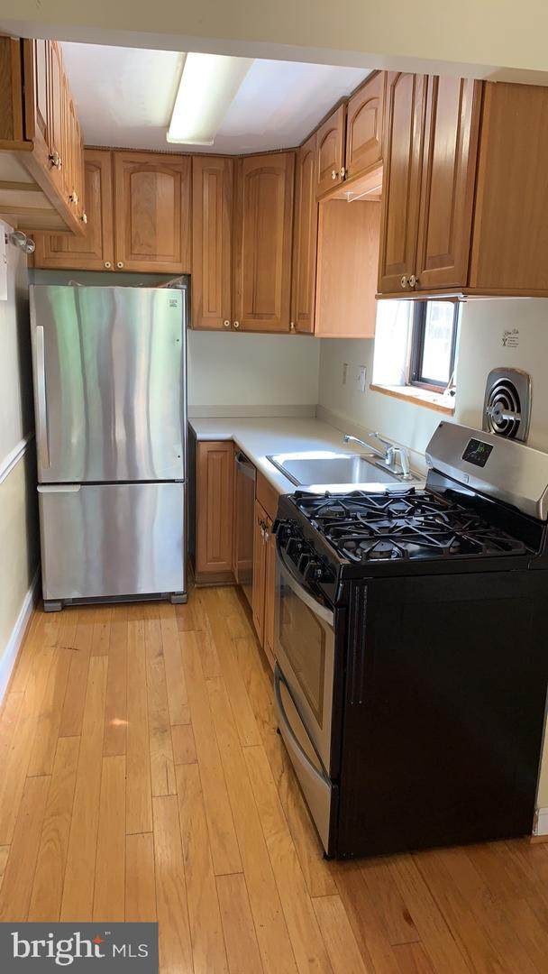 1577 Colonial Terrace - Photo 1
