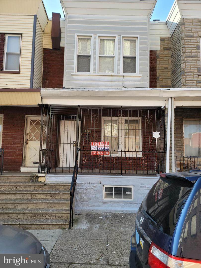 2240 Monmouth Street - Photo 1