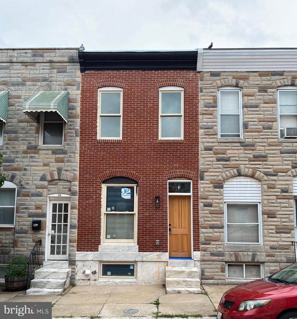 434 Robinson Street - Photo 1