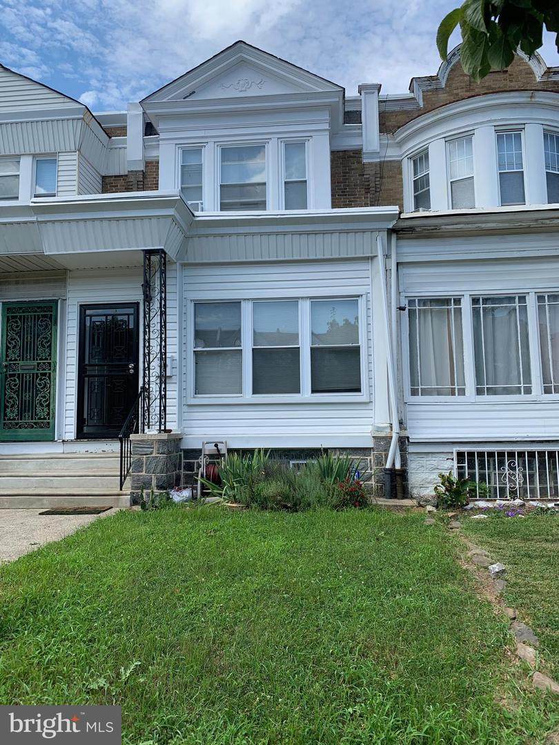 6015 Columbia Avenue - Photo 1
