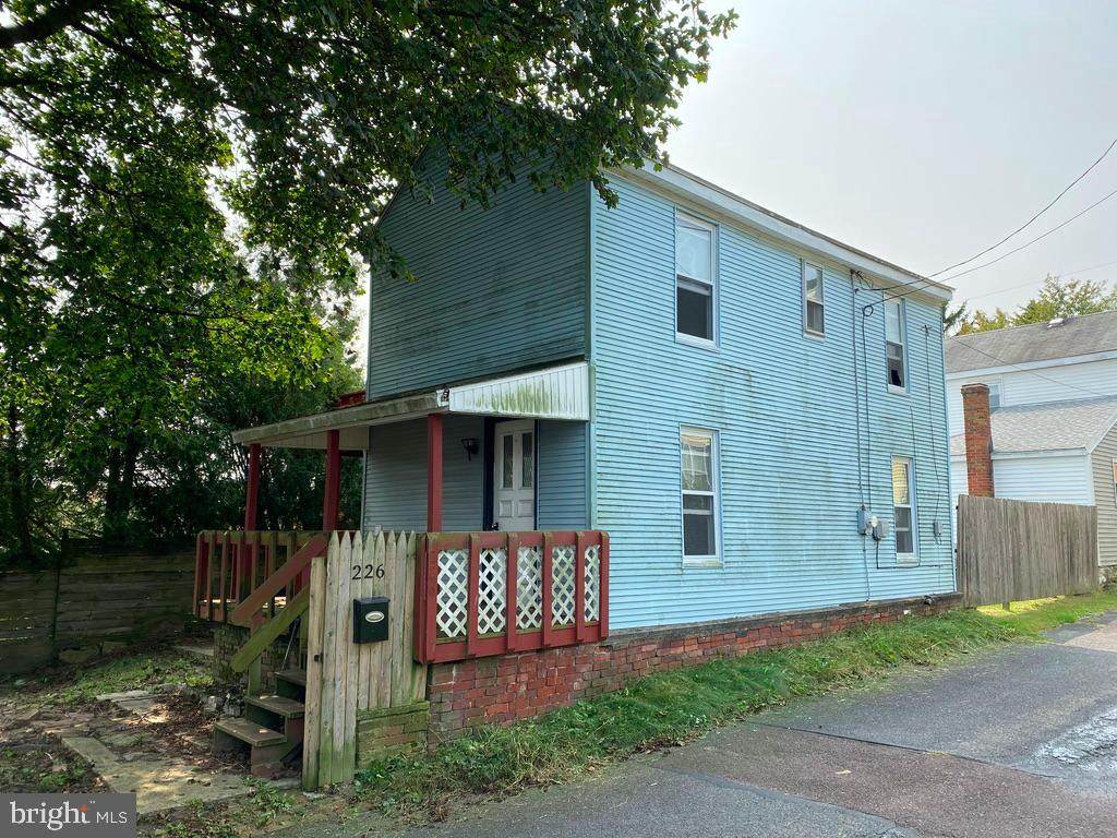 226 John Street - Photo 1