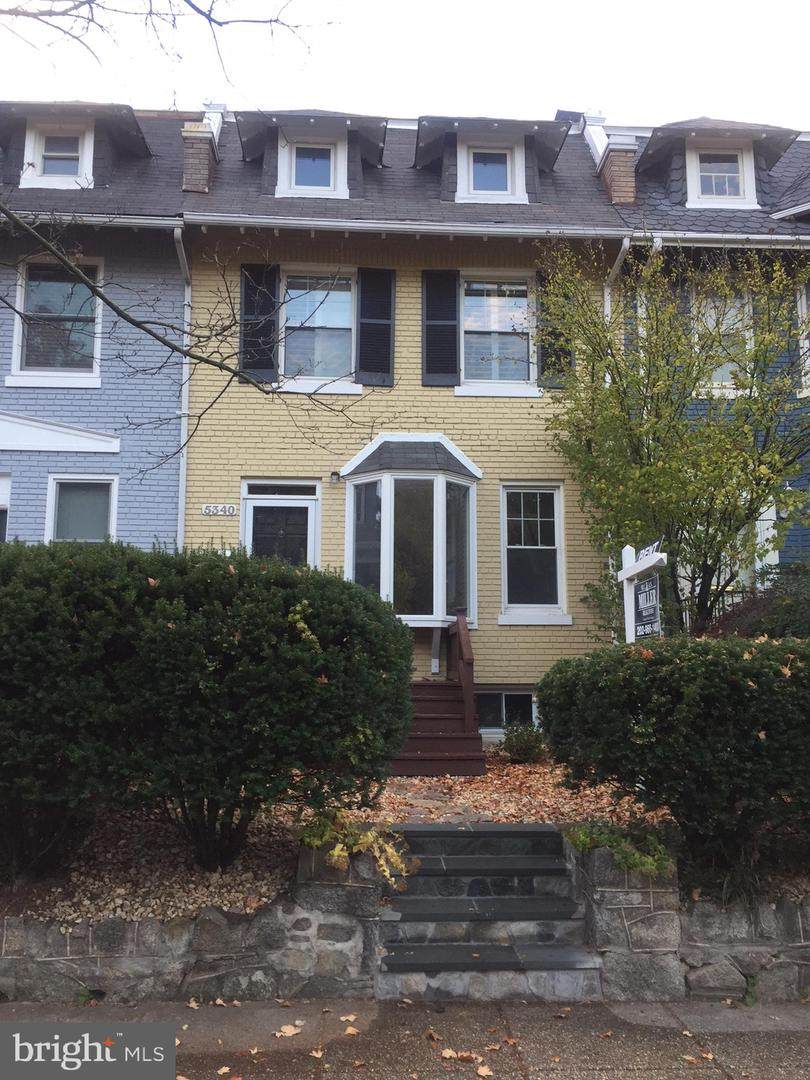 5340 41ST Street - Photo 1