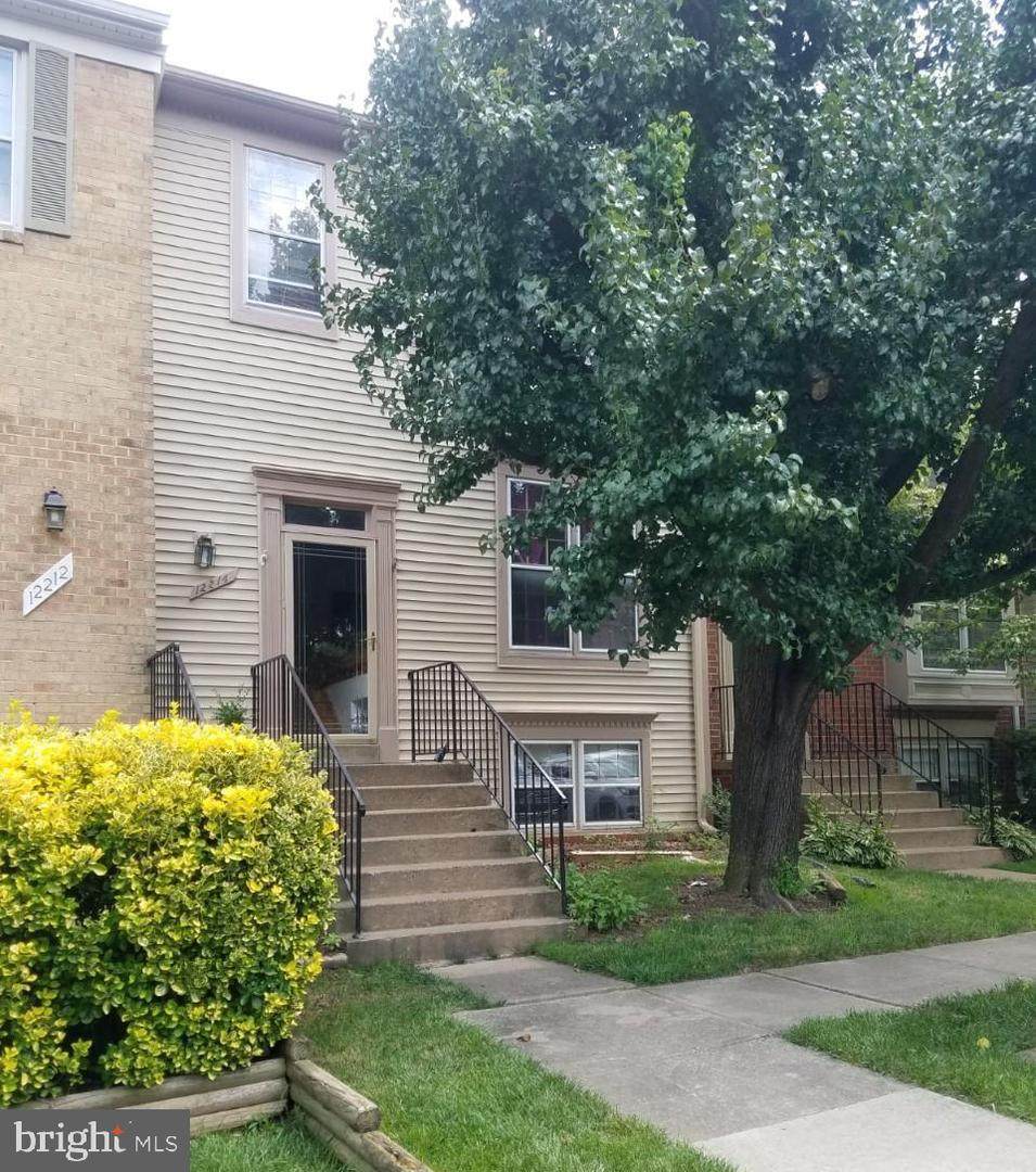 12214 Grassy Hill Court - Photo 1