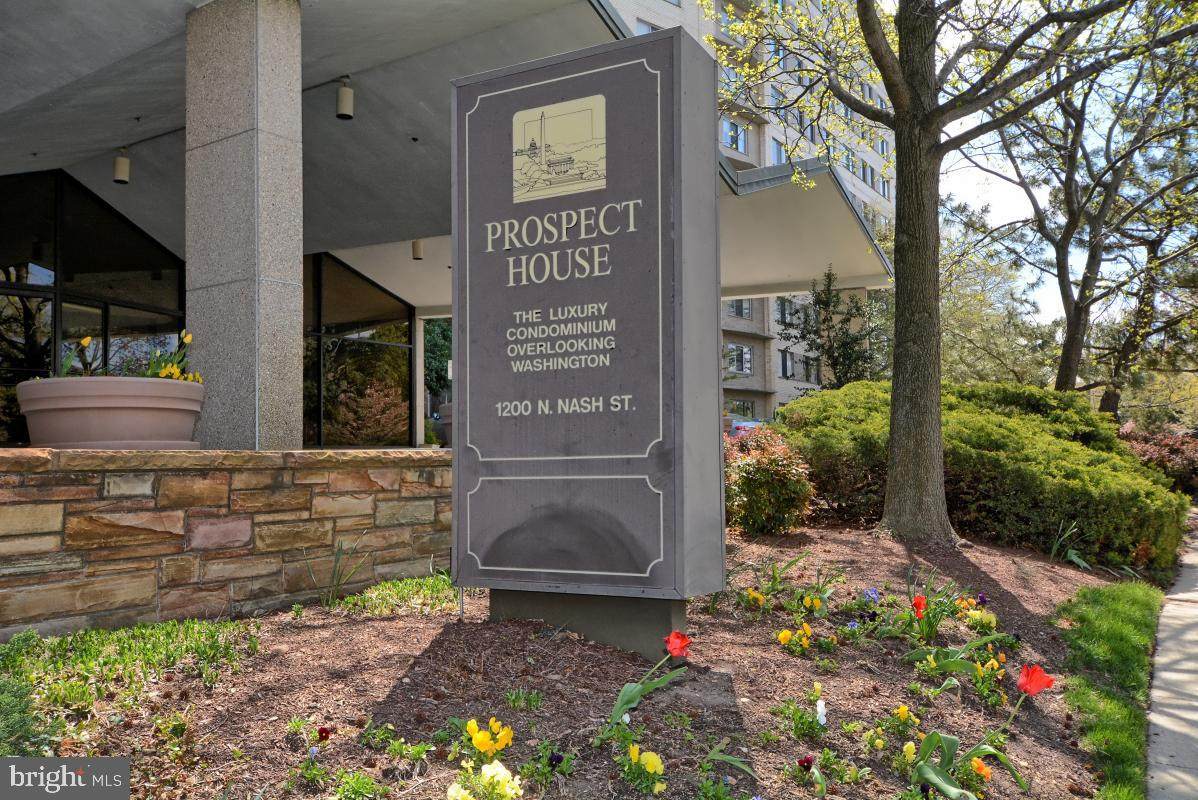 1200 Nash Street - Photo 1