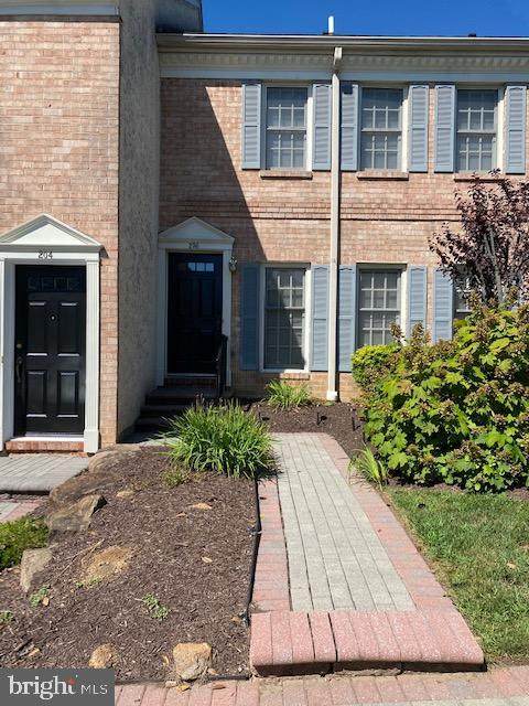 206 Everest Circle - Photo 1