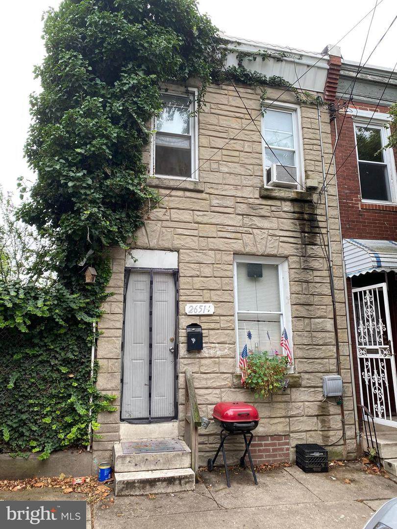 2651-1/2 Martha Street - Photo 1
