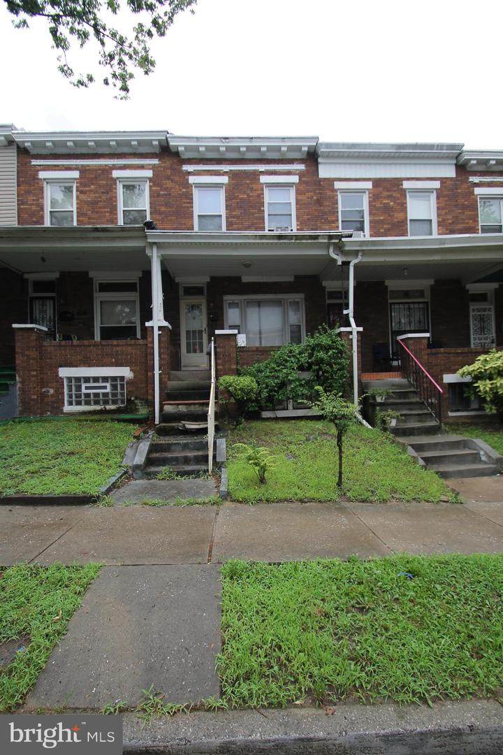 2237 Lexington Street - Photo 1