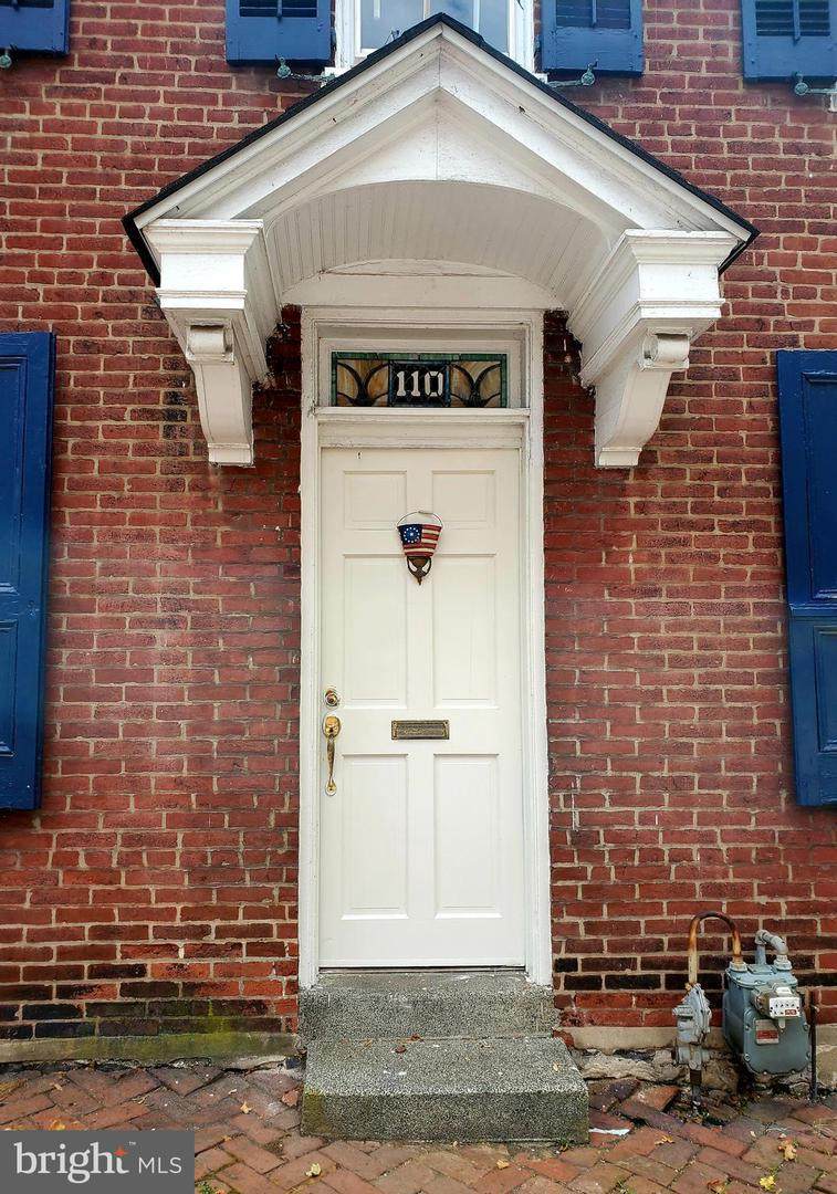 110 Chestnut Street - Photo 1