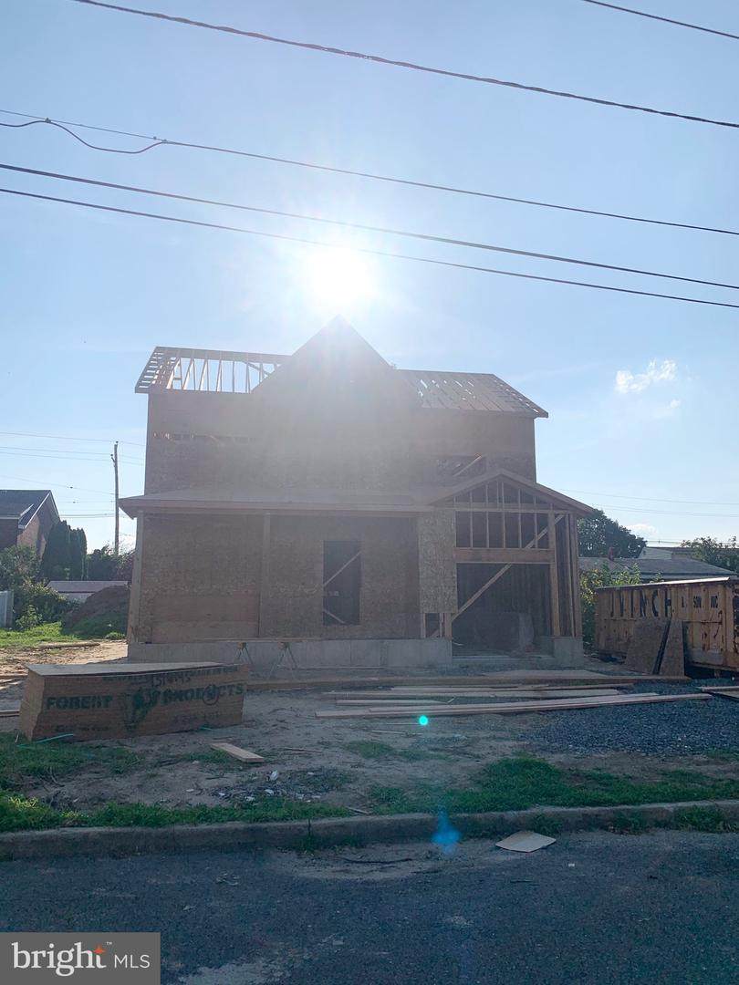 97 California Avenue - Photo 1
