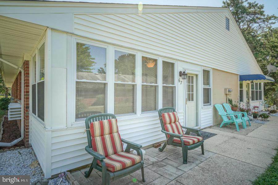 67 Kennedy Drive - Photo 1