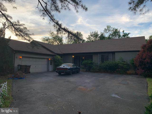 135 Lakeside Drive - Photo 1