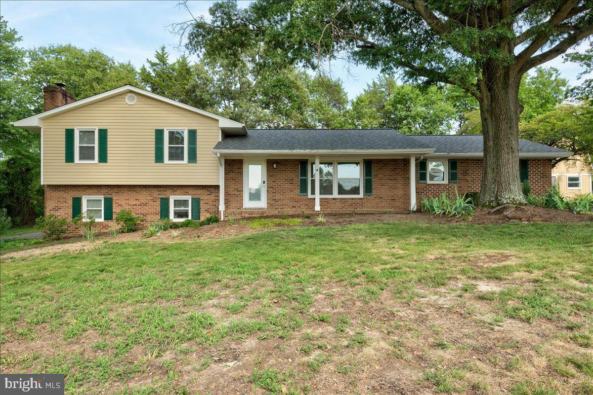 818 Edwards Drive - Photo 1