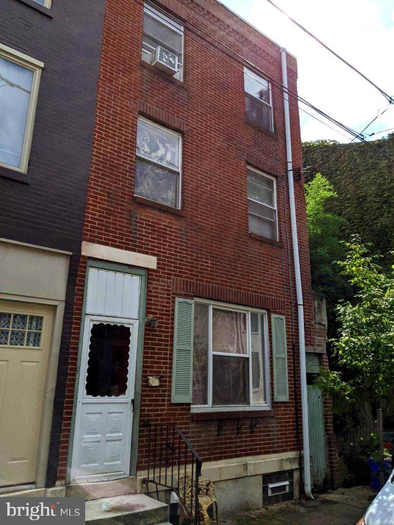 312 Manton Street - Photo 1