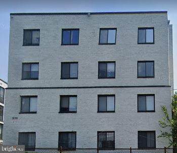 330 37TH Street - Photo 1