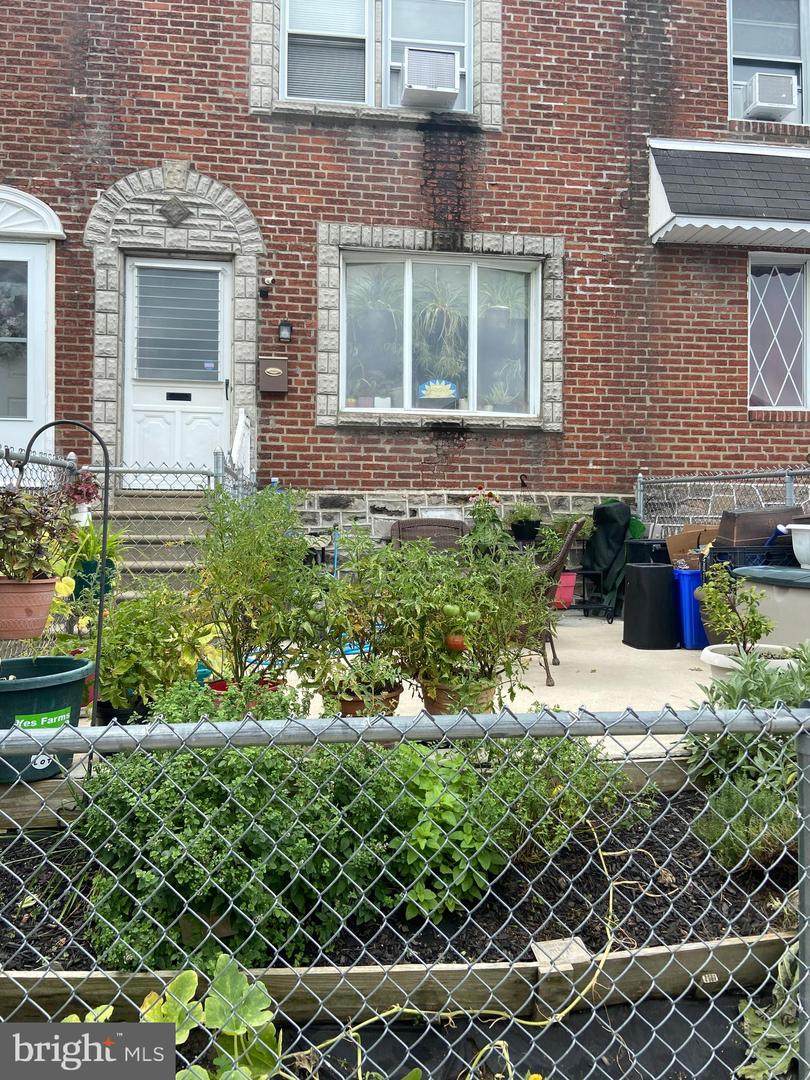 4412 Shelmire Avenue - Photo 1