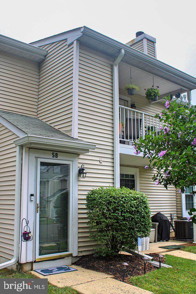 58 Belmont Station - Photo 1