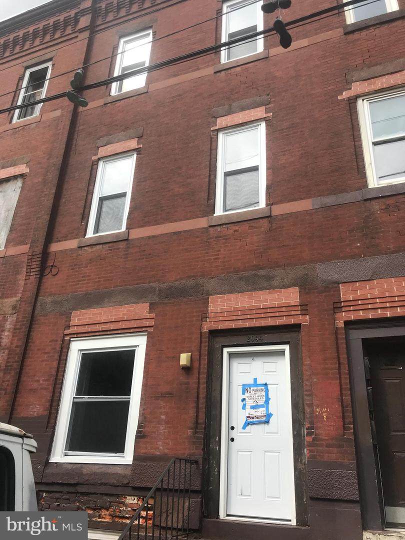 2034 15TH Street - Photo 1
