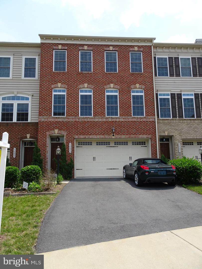 42623 Offenham Terrace - Photo 1