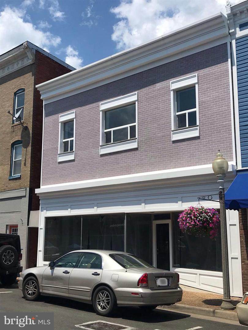 212 Main Street - Photo 1