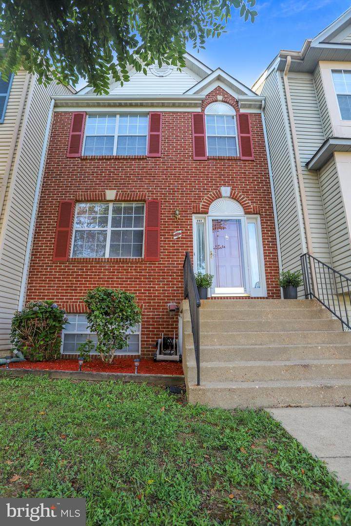 202 Barrows Court - Photo 1