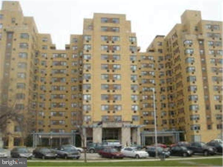 2601 Pennsylvania Avenue - Photo 1