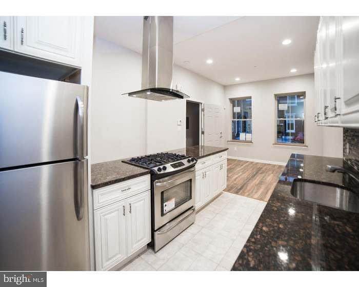 1205 25TH STREET - Photo 1