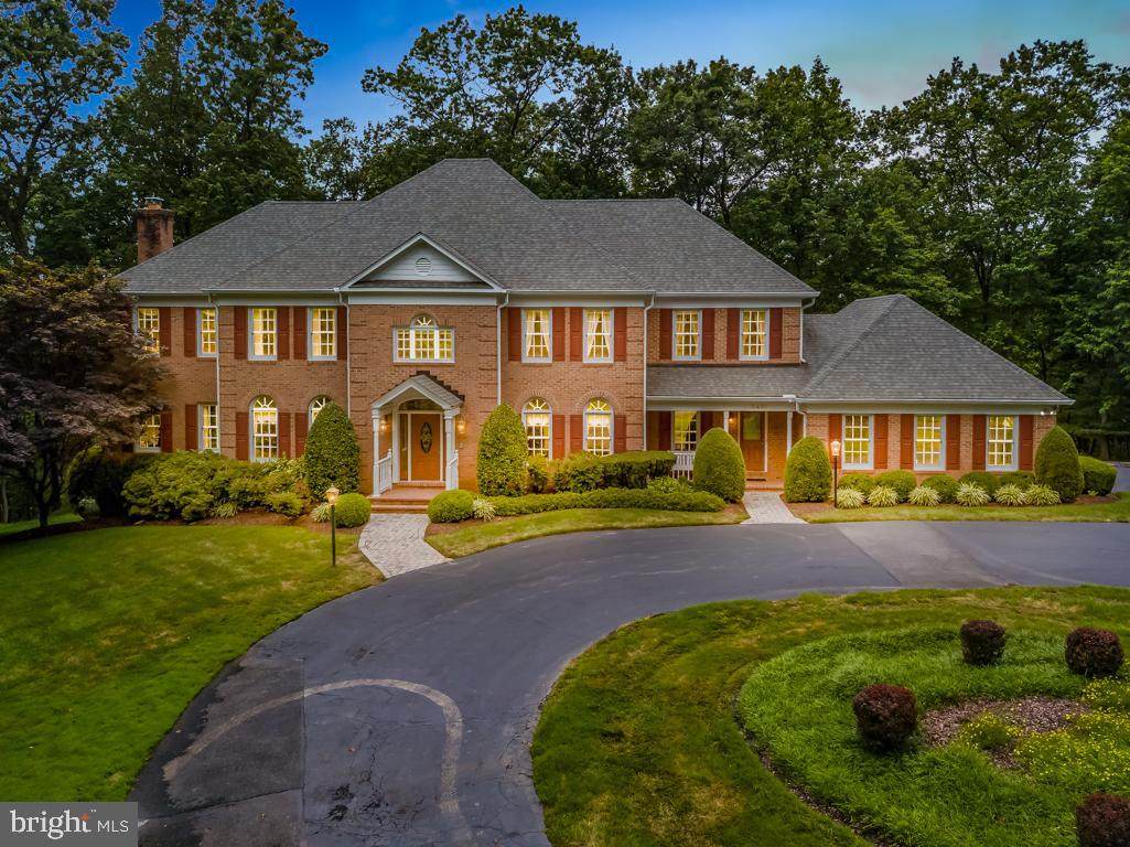 15430 Avery Road - Photo 1