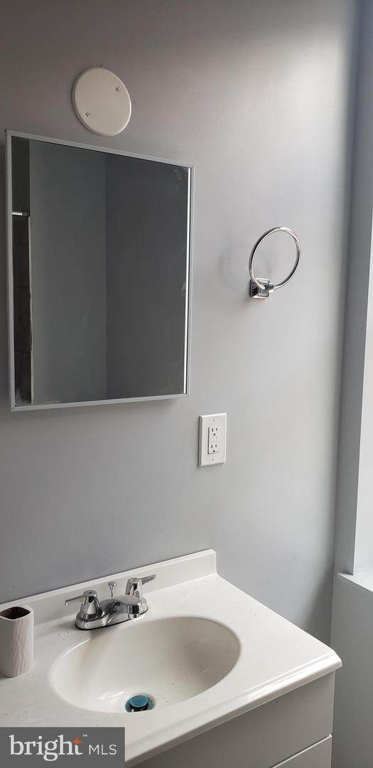 2221 10TH Street - Photo 1