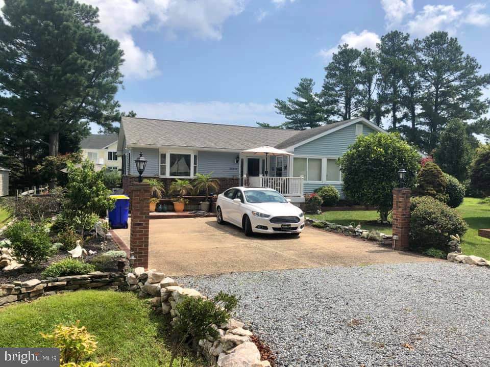 30879 Maplewood Road - Photo 1