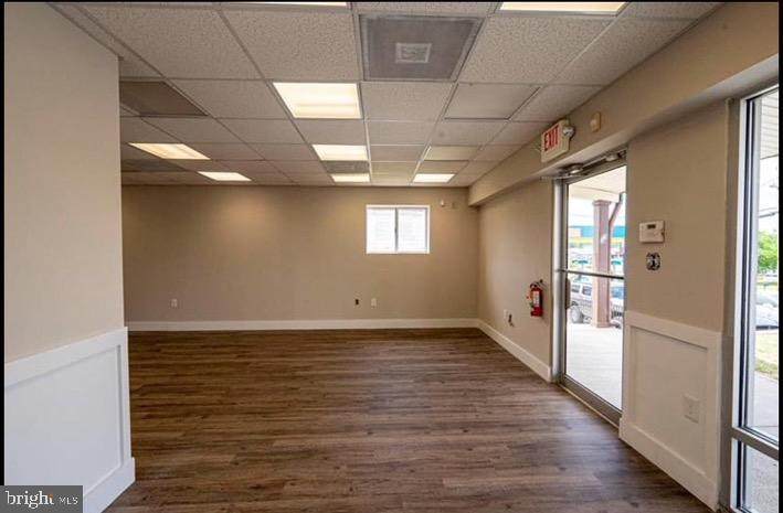 1205 Queen Street - Photo 1