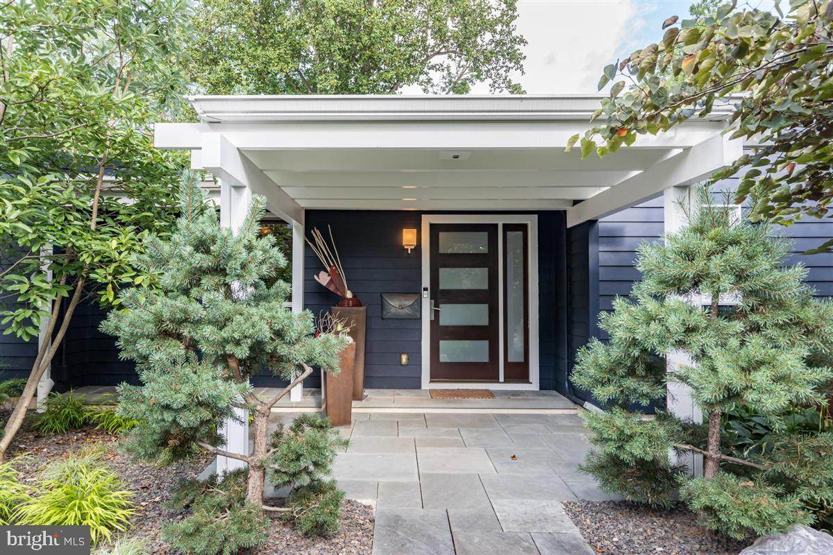 92 Clover Lane - Photo 1
