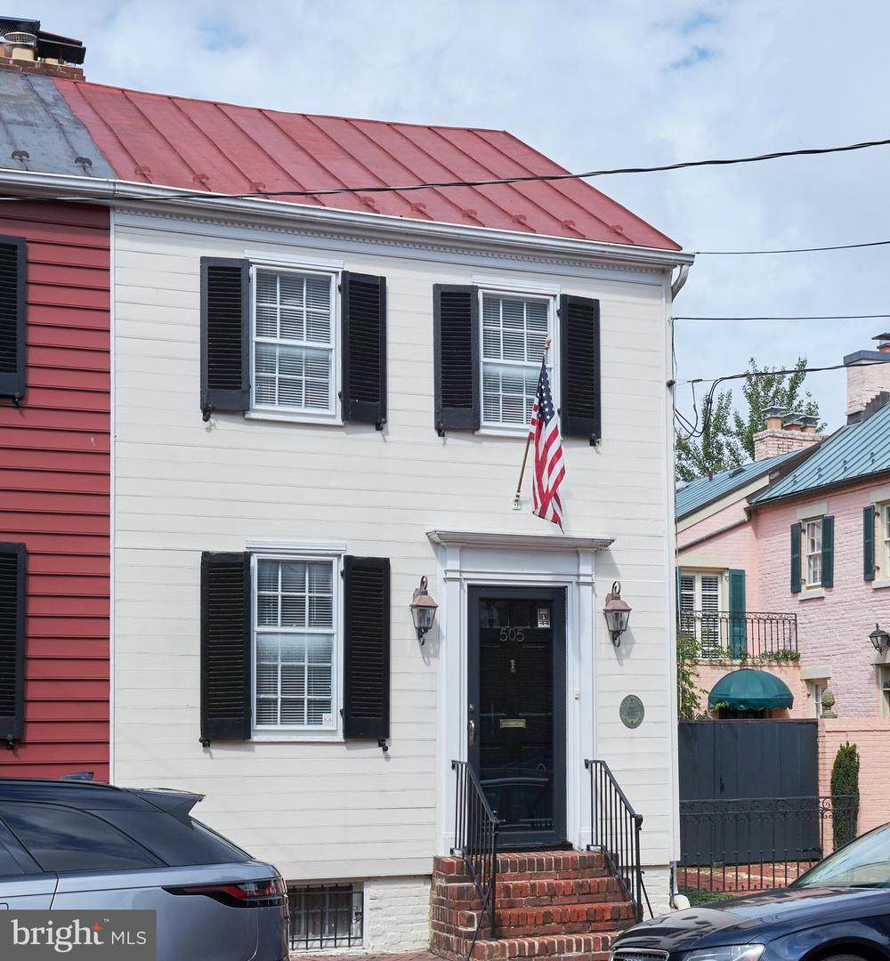 505 Fairfax Street - Photo 1