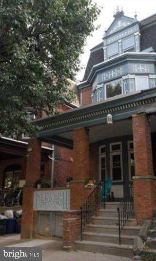 922 49TH Street - Photo 1