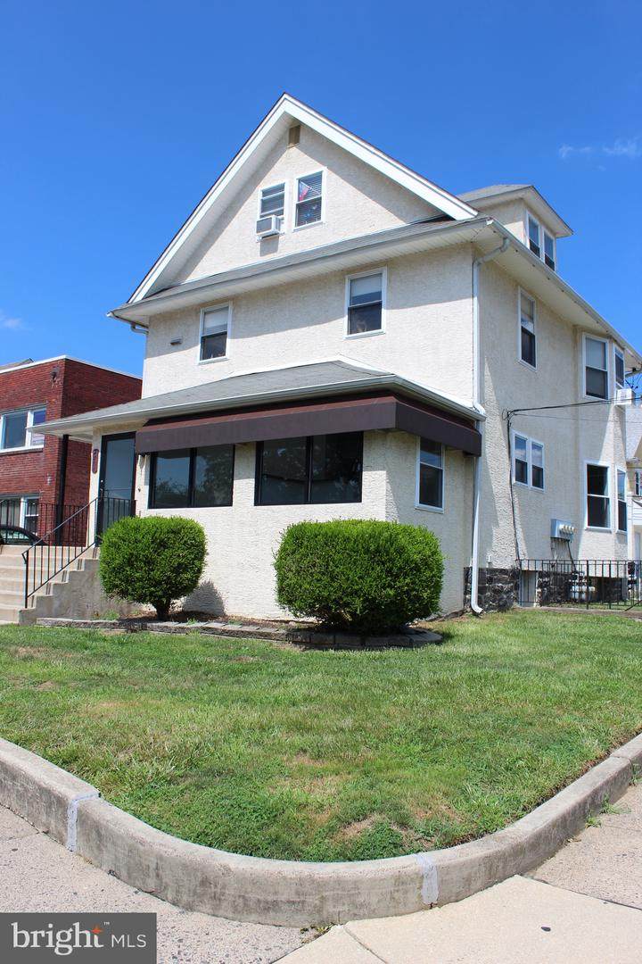 2201 Darby Road - Photo 1