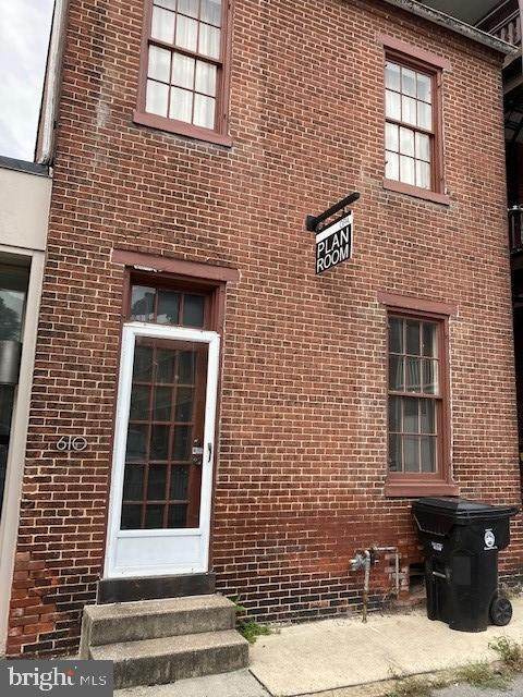 610 Willow Street - Photo 1