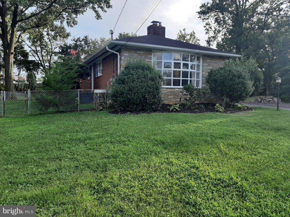3337 Kaywood Drive - Photo 1
