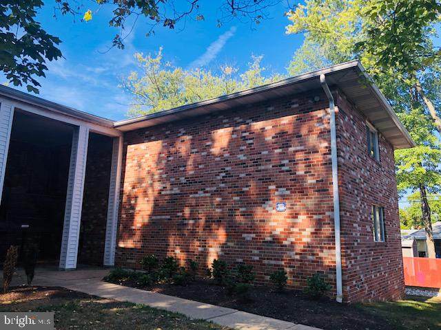 208 Victor Parkway - Photo 1