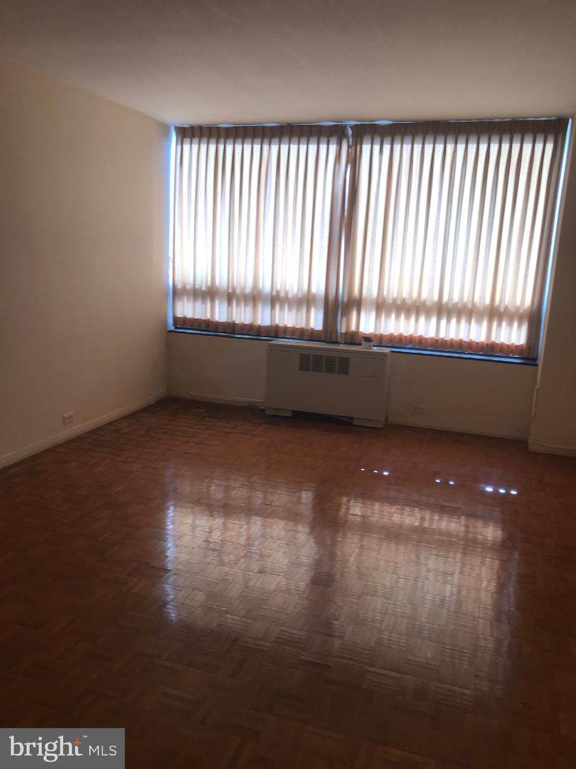 4000 Charles Street - Photo 1