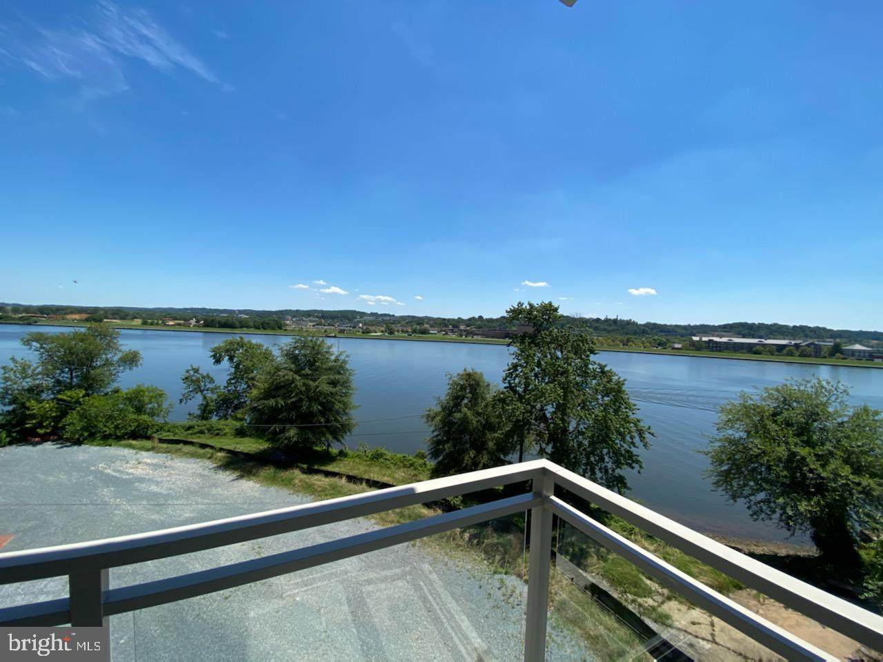 88 V Street - Photo 1