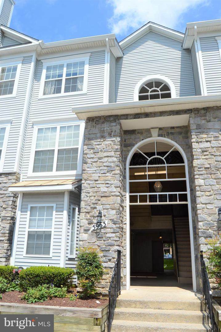 5963 Founders Hill Drive - Photo 1