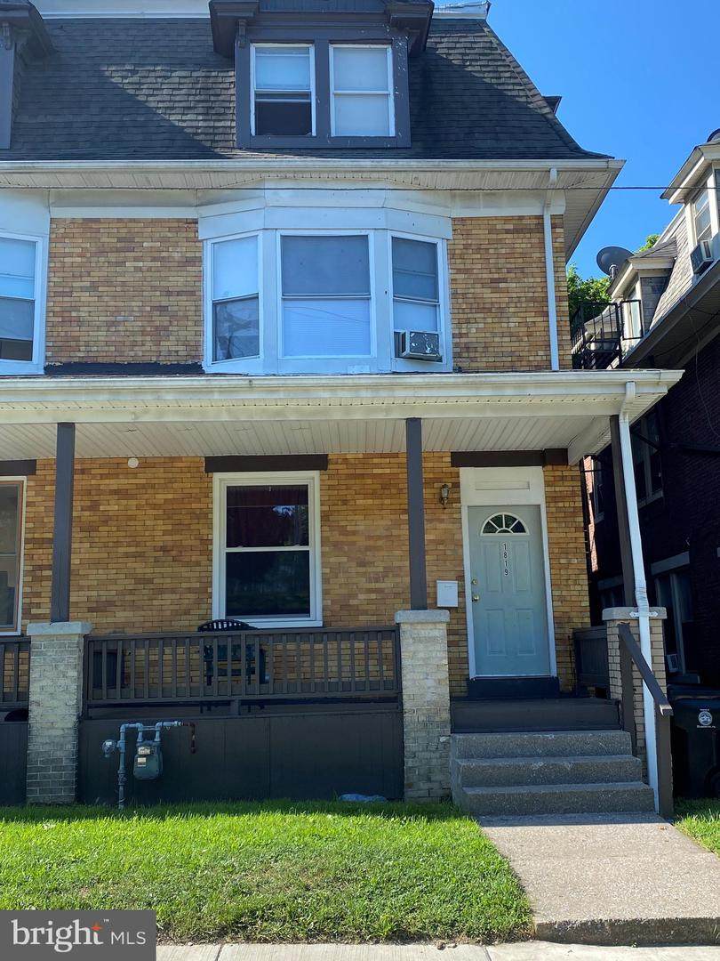1819 Whitehall Street - Photo 1
