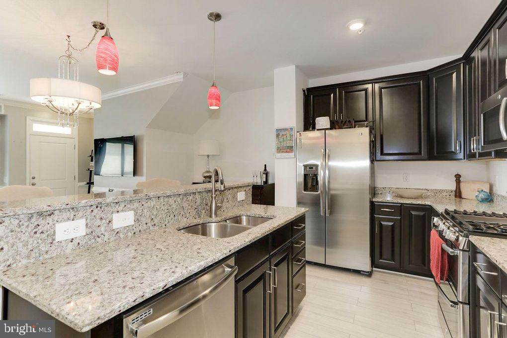 5640 Lanteen Street - Photo 1