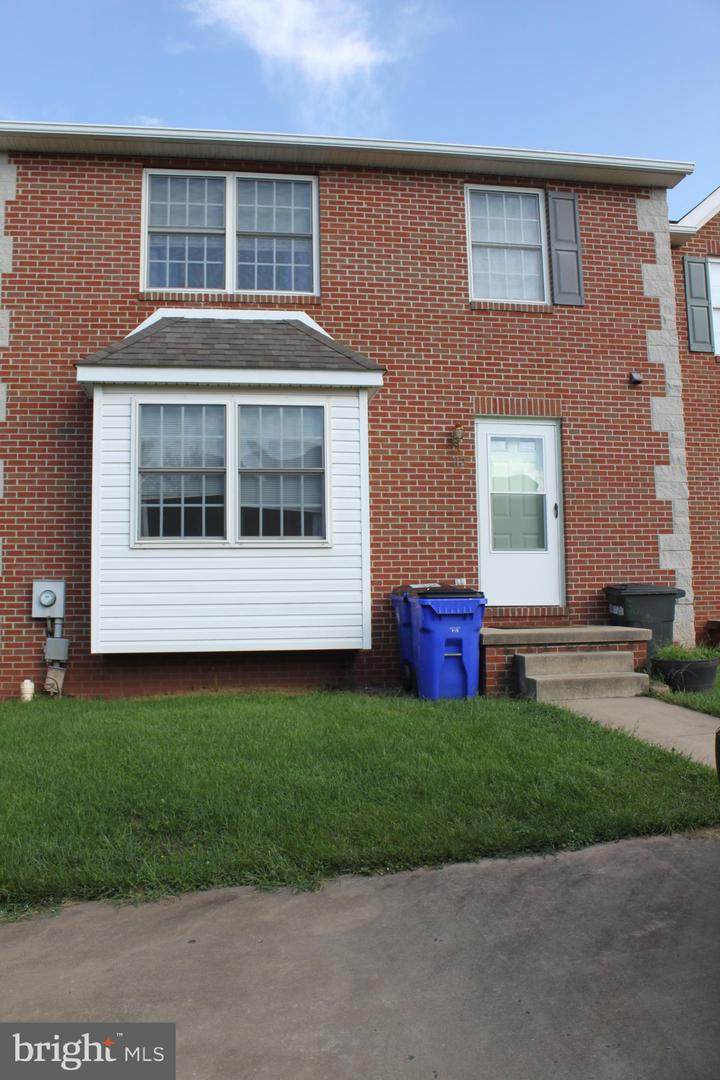 112 Easy Street - Photo 1