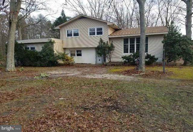 418 Spencer Lane - Photo 1