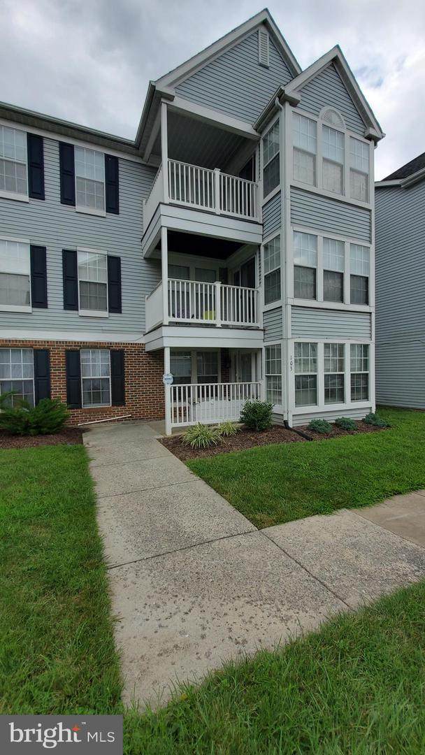 615 Himes Avenue - Photo 1