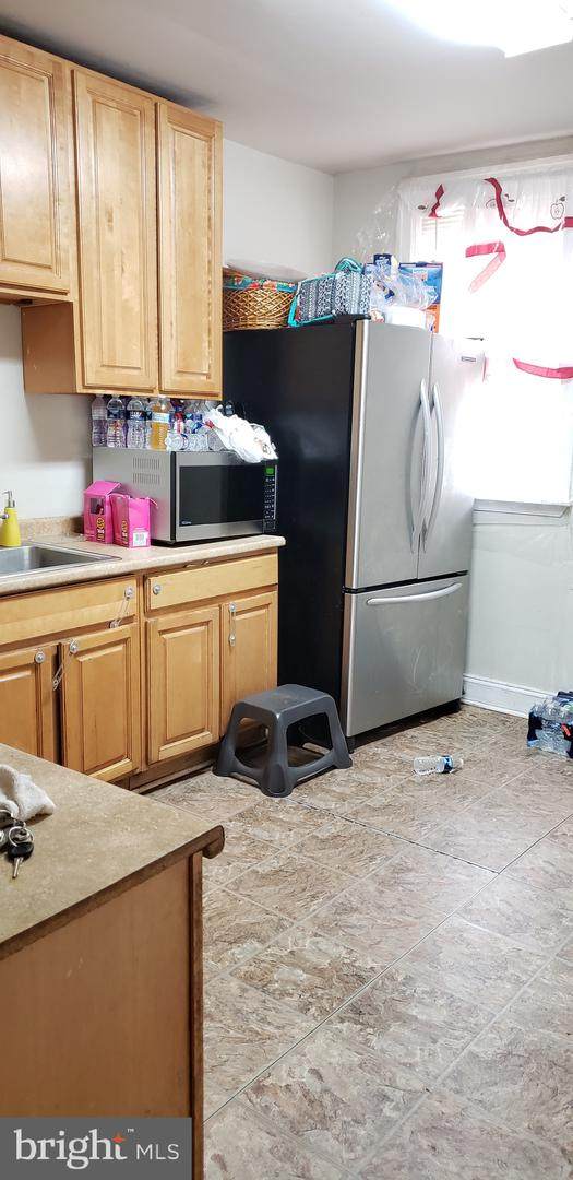 1622 52ND Street - Photo 1