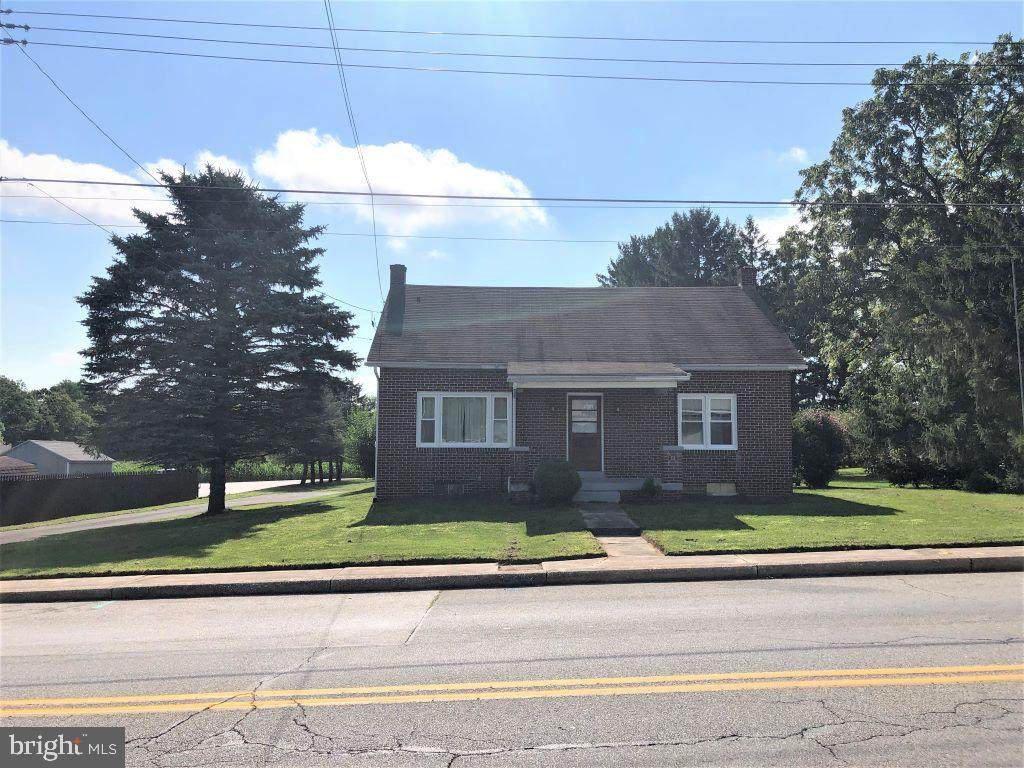 317 Harrisburg Street - Photo 1