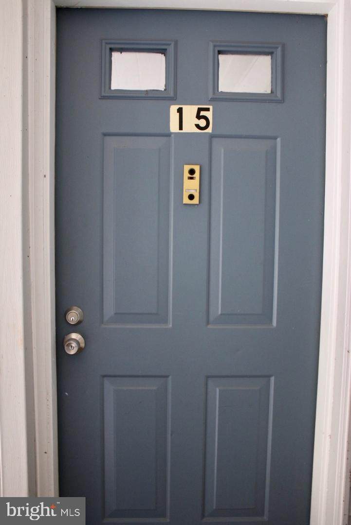 15 Coral Tree Court - Photo 1