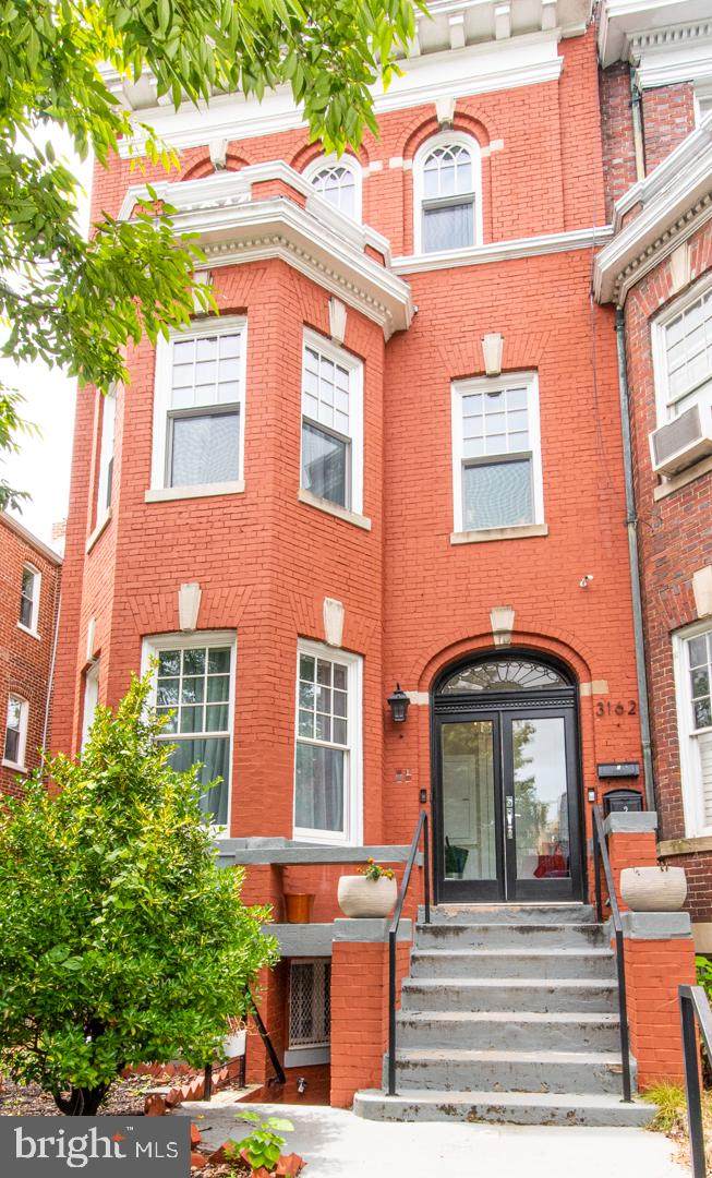 3162 17TH Street - Photo 1