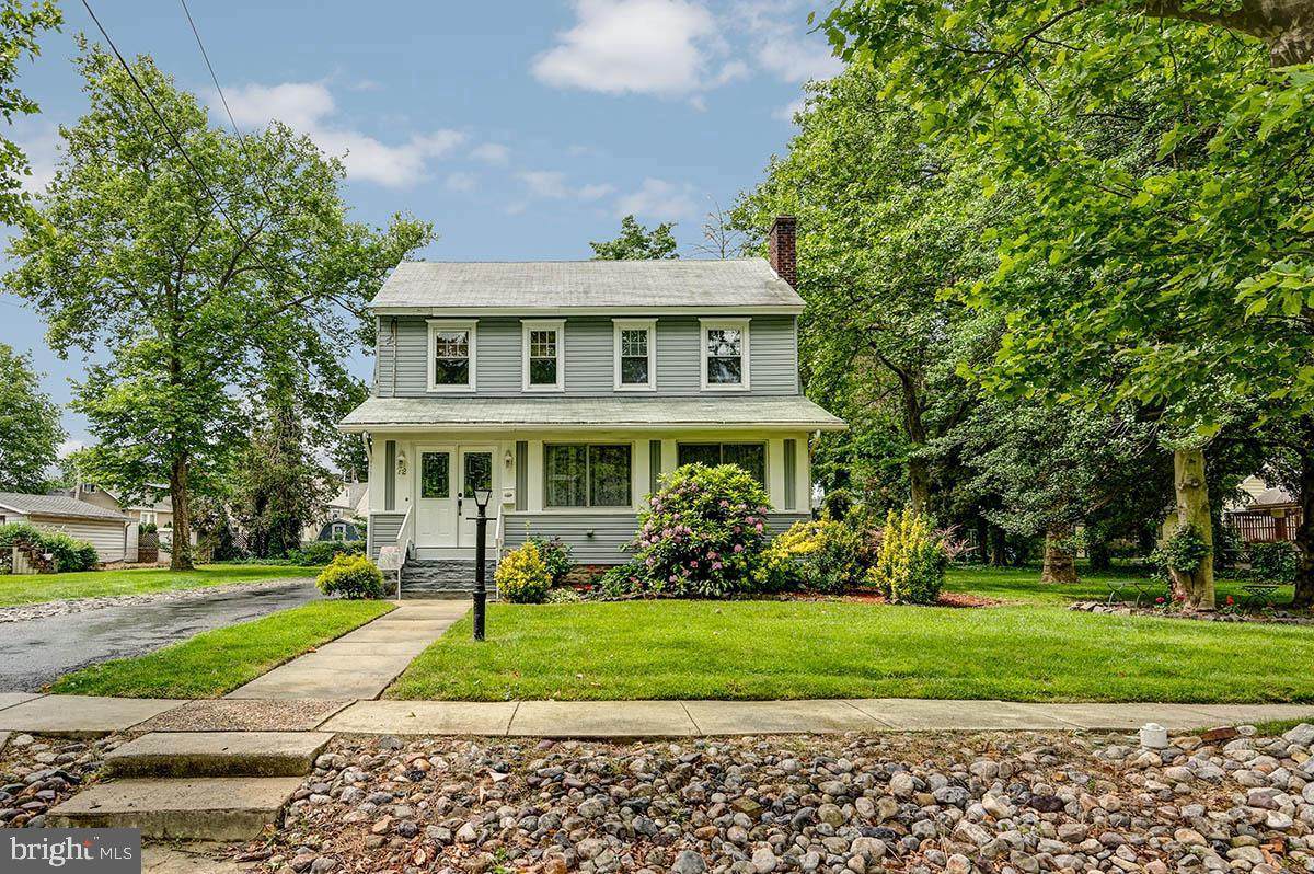 72 Kendall Boulevard - Photo 1